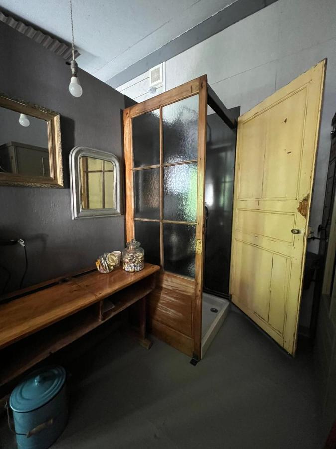 Les Chambres De Pauline Avec Spa Et Climatisation Albertville Luaran gambar
